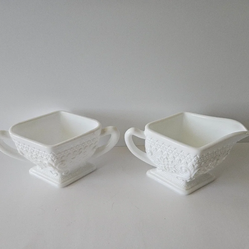 Vtg Indiana Milk Glass Tiara Cream and Sugar Set with Tray 